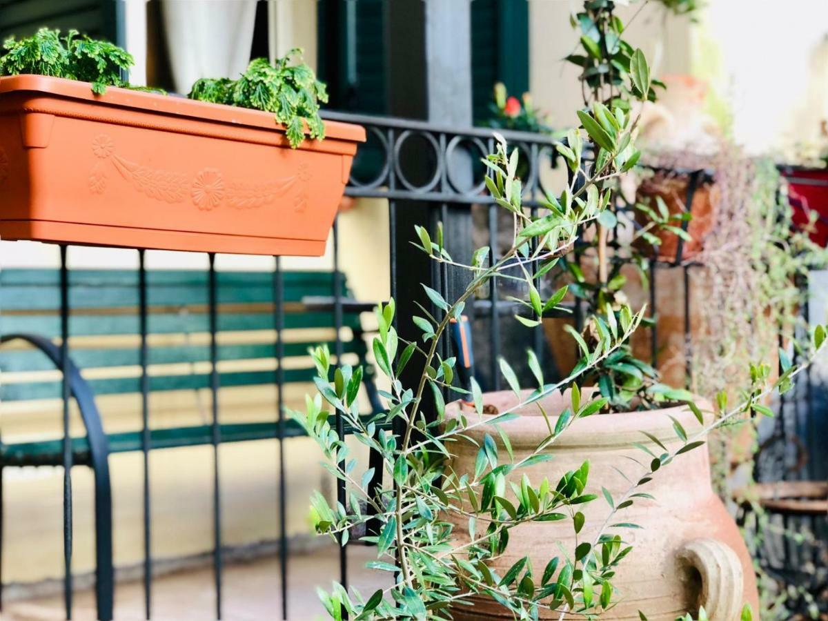Mamarico' Apartament CTA Exterior photo